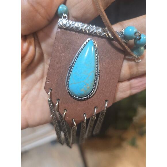 Women's Boho Turquoise Pendant Necklace With Fringe Design And Lobster Clasp - Picture 5 of 7